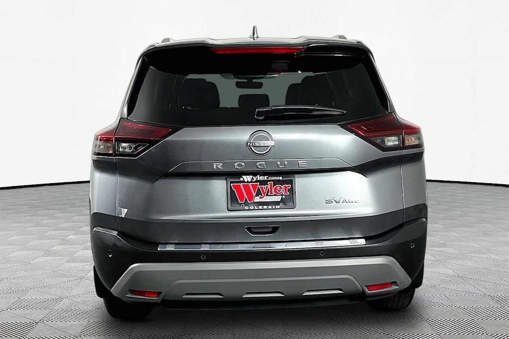 Used 2023 Nissan Rogue SV SUV