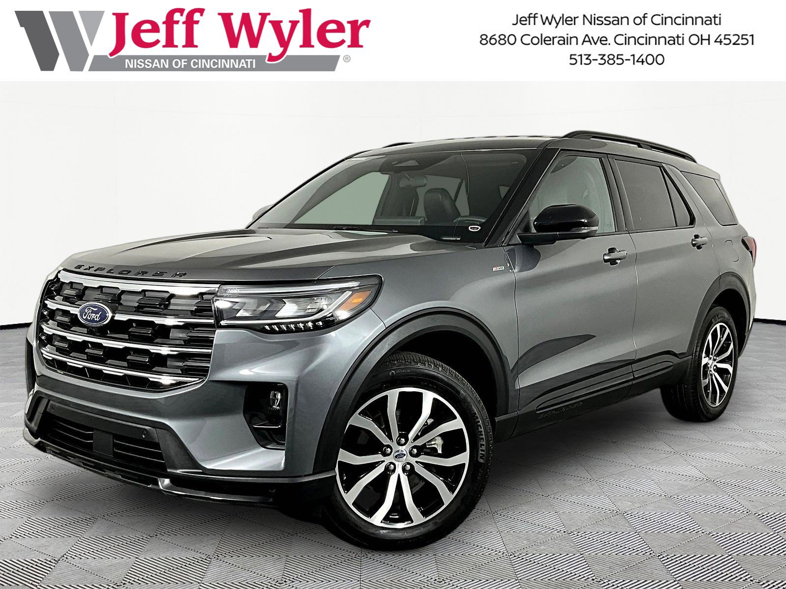 2025 Ford Explorer ST-LINE 4WD (PL535)'s photo