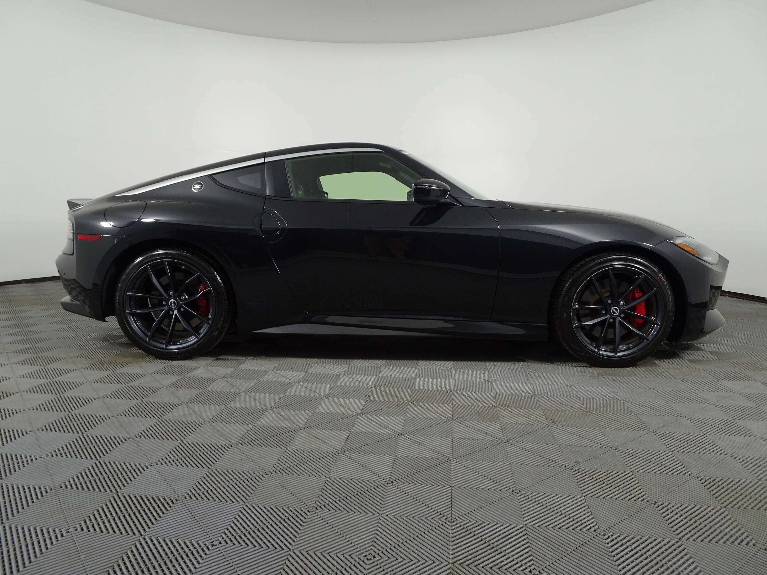 2024 Nissan Z Performance photo 2