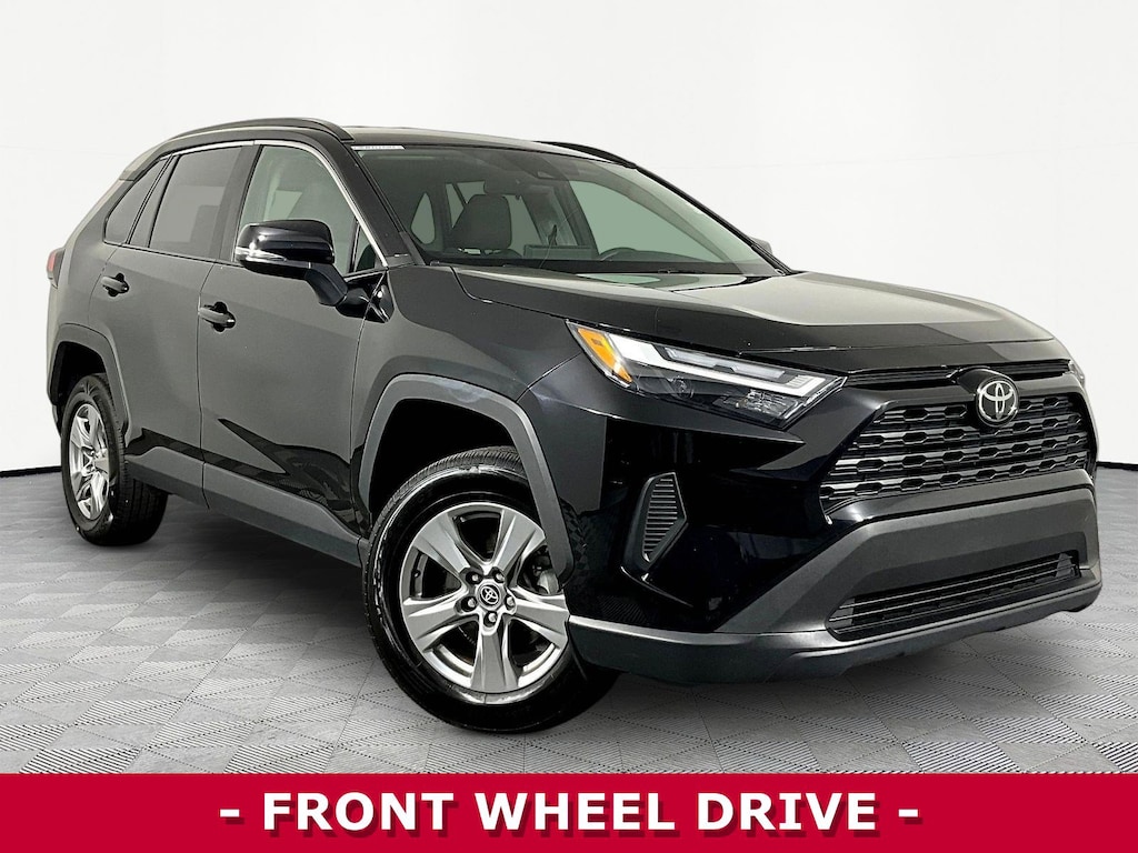 Used 2024 Toyota RAV4 XLE SUV