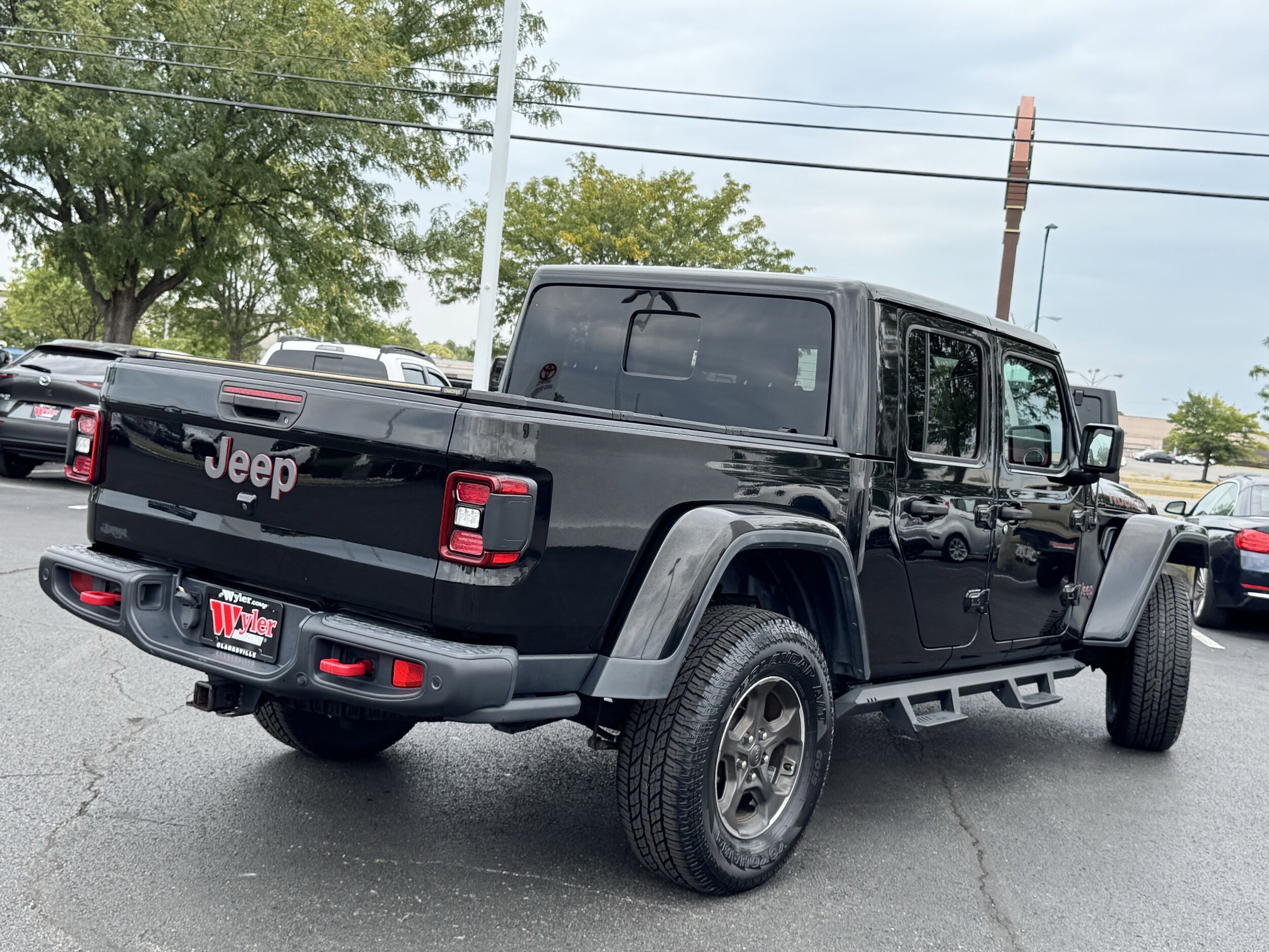 2020 Jeep Gladiator Rubicon photo 2