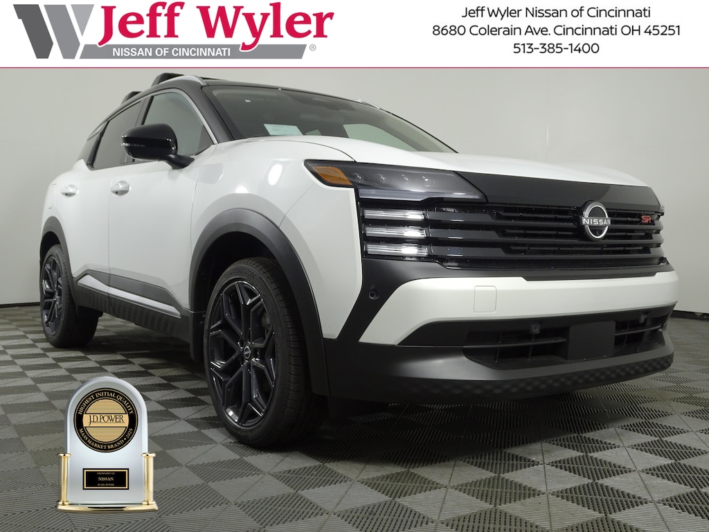 New 2026 Nissan Kicks SR SUV