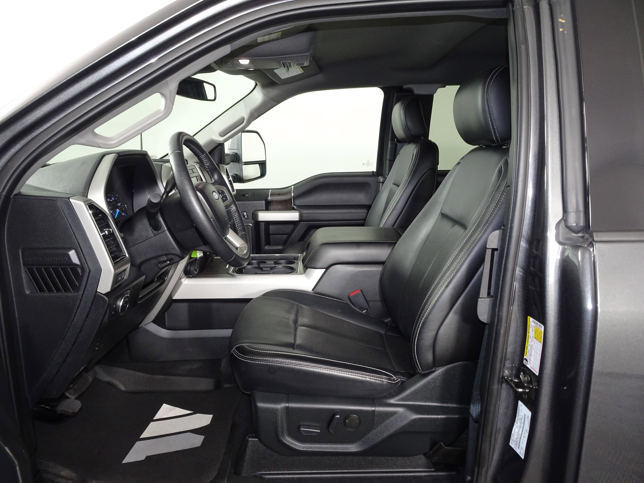 2020 Ford F-350 photo 4