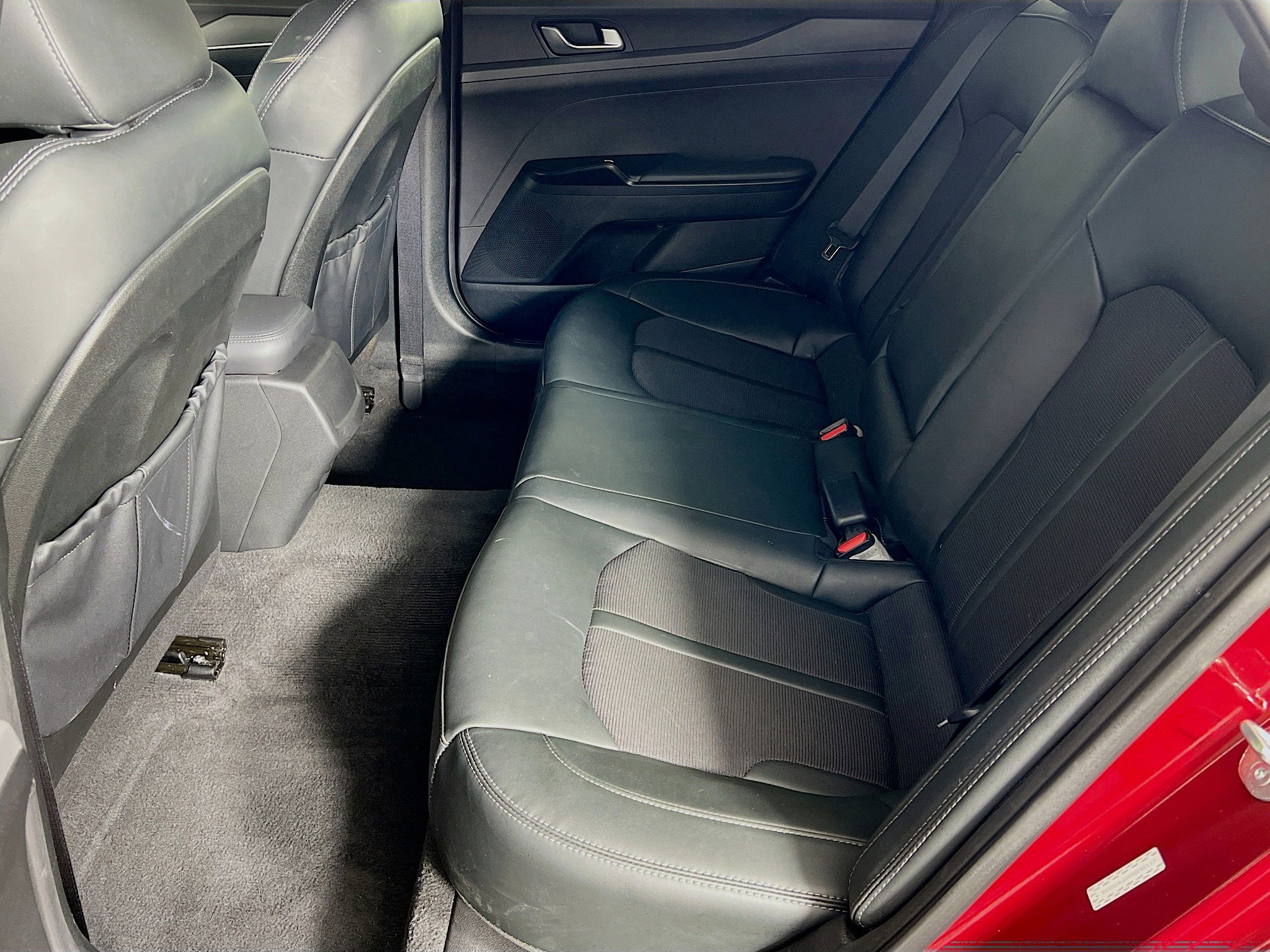 2024 Kia K5 GT-Line photo 3