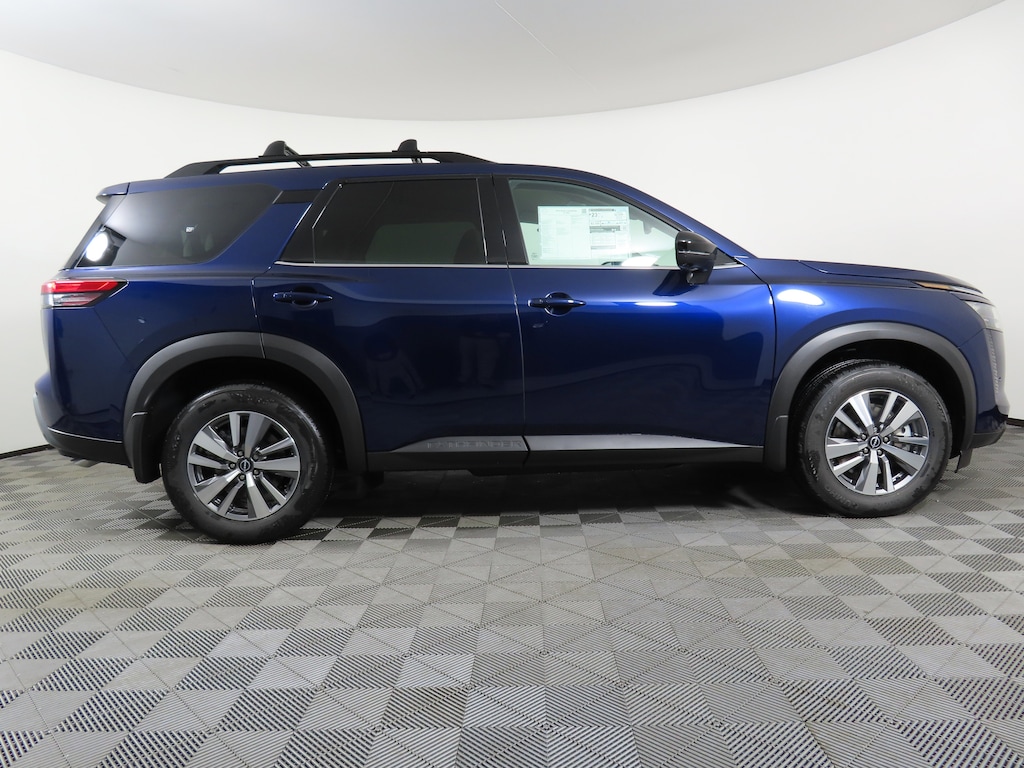 New 2026 Nissan Pathfinder SL SUV