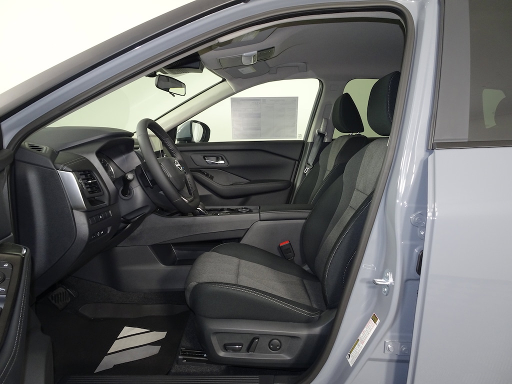 New 2026 Nissan Rogue SV SUV