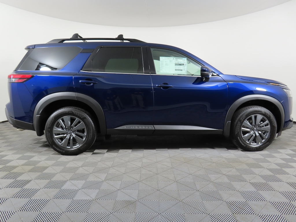 New 2025 Nissan Pathfinder SV SUV