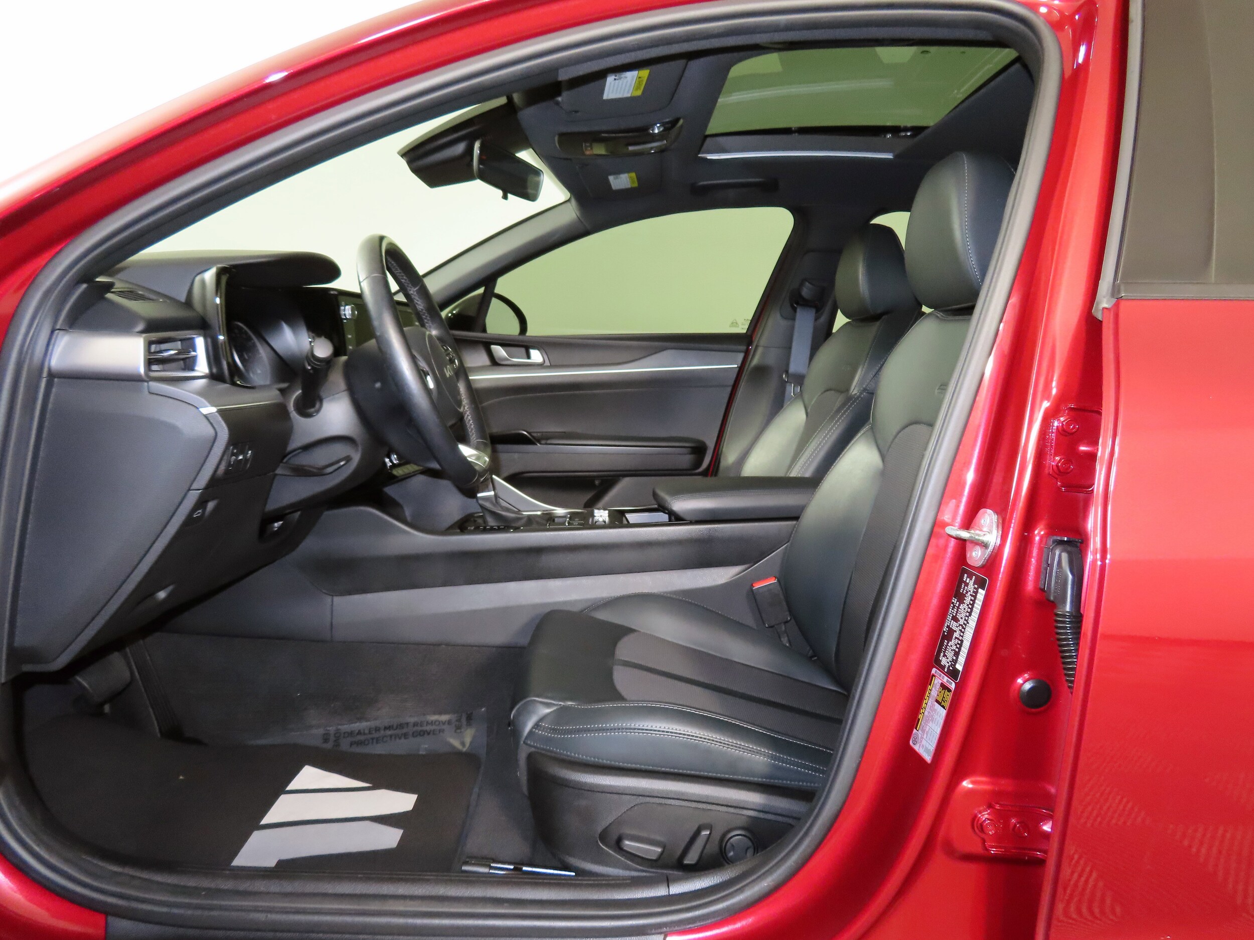 2024 Kia K5 GT-Line photo 4