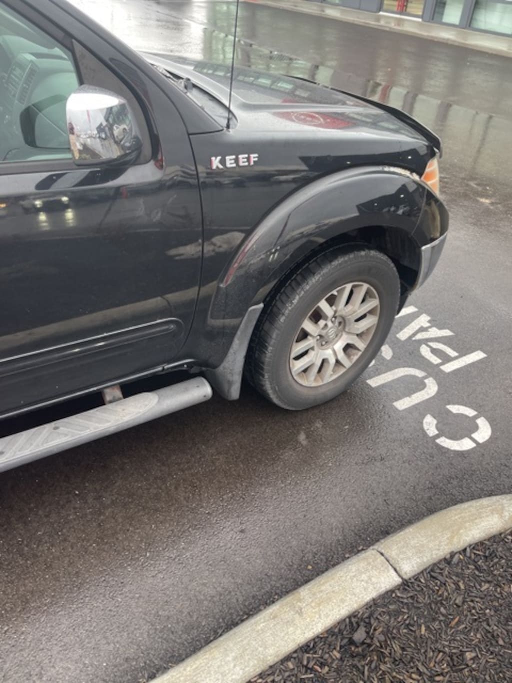 Used 2010 Nissan Frontier LE Truck