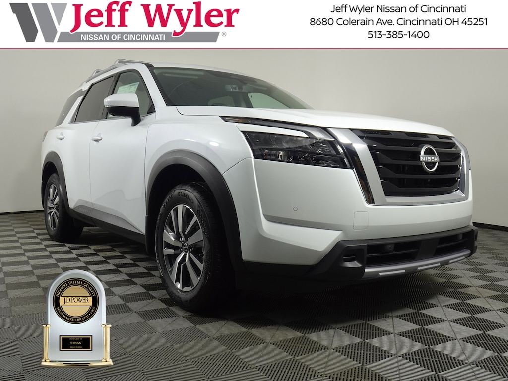 New 2025 Nissan Pathfinder SL SUV