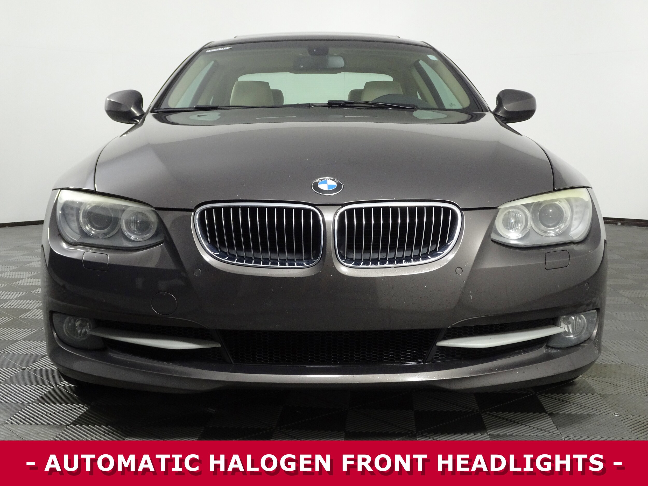 2011 Bmw 328i xDrive photo 2