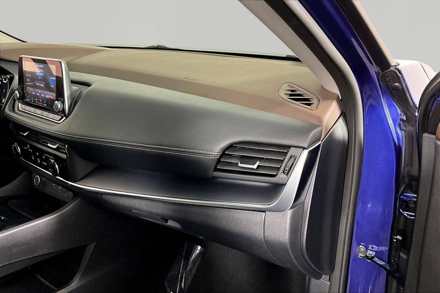 2022 Nissan Rogue S - Photo 26