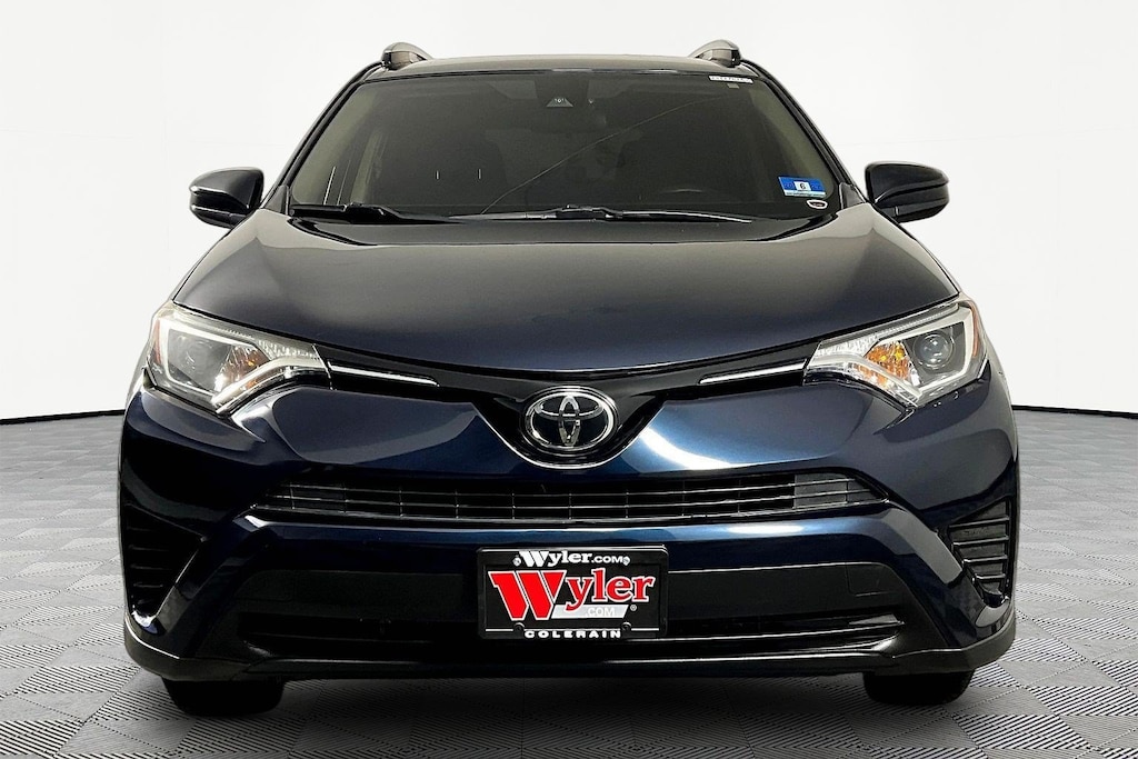 Used 2018 Toyota RAV4 LE SUV