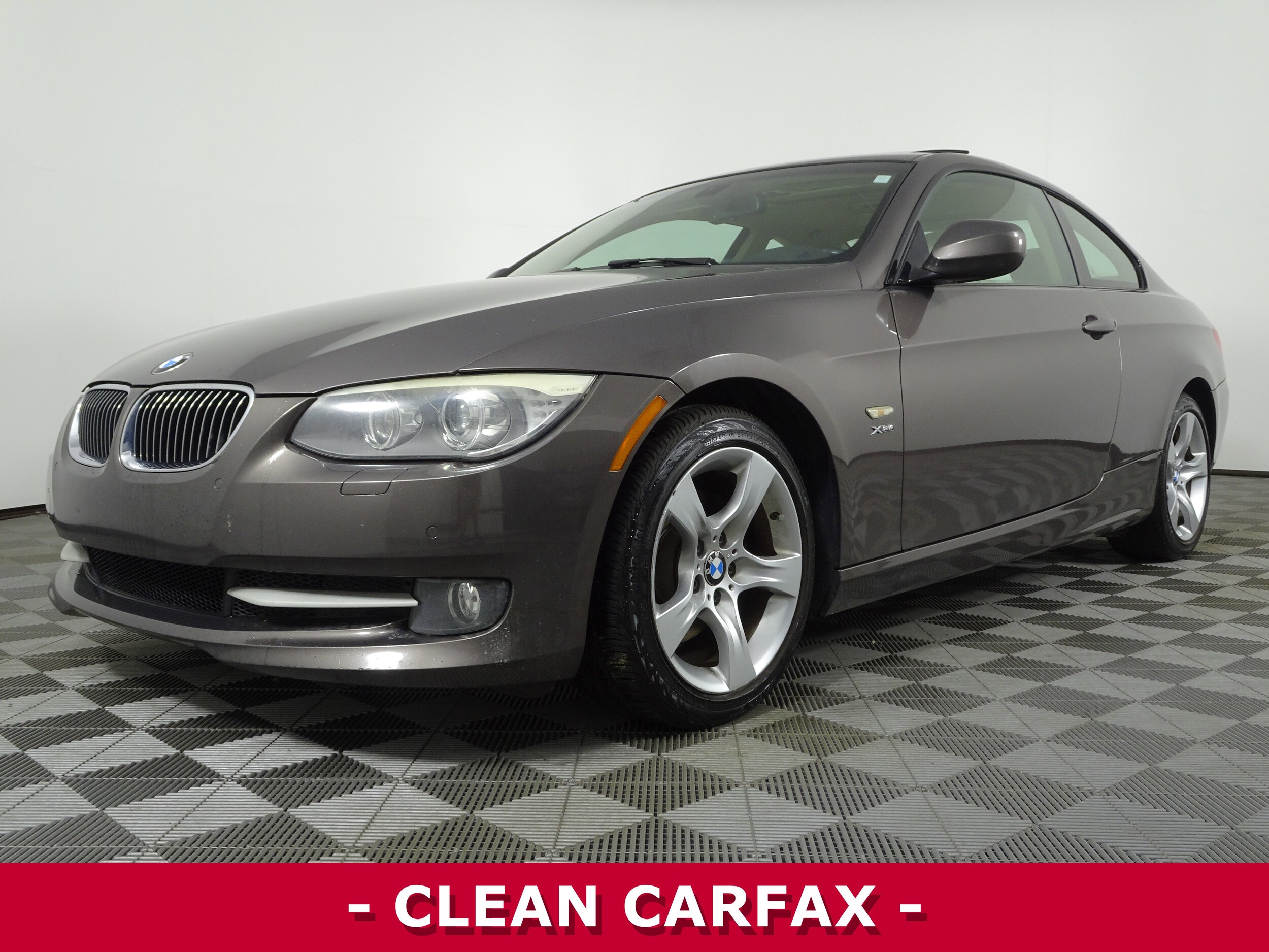2011 Bmw 328i xDrive photo 3