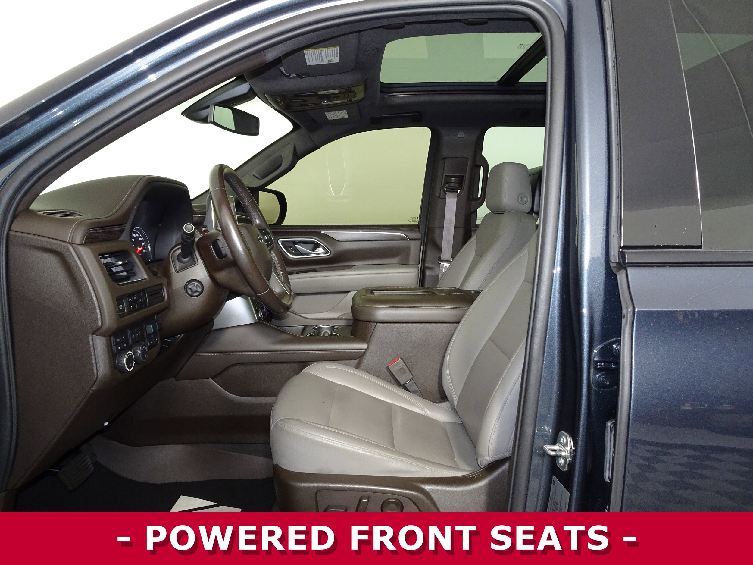 2021 Chevrolet Suburban Z71 photo 2