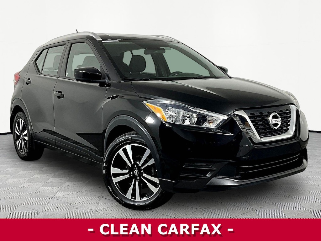 Used 2019 Nissan Kicks SV SUV