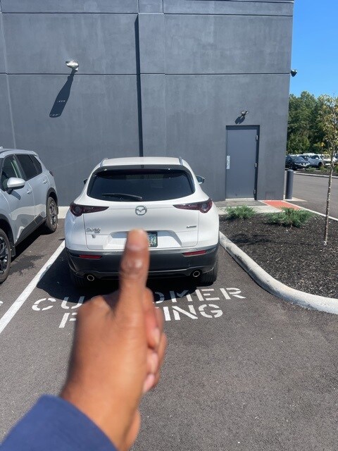 2022 Mazda CX-30 2.5 S Preferred photo 2
