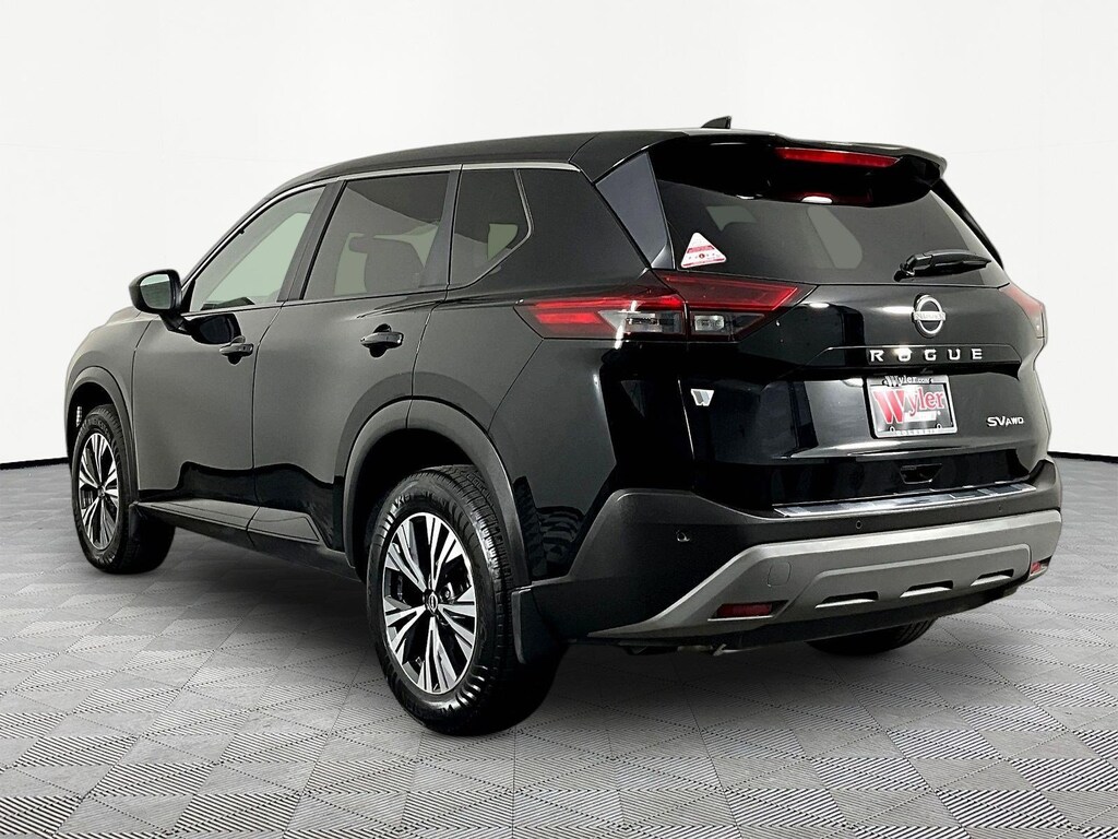 Used 2023 Nissan Rogue SV SUV