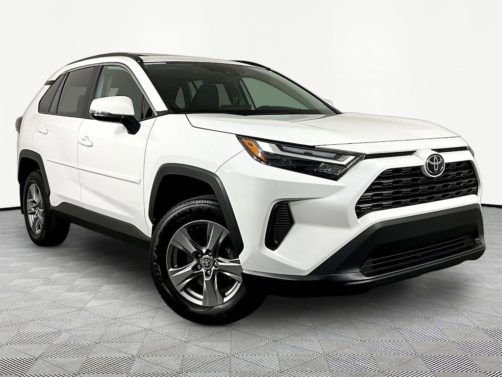 Used 2024 Toyota RAV4 XLE SUV