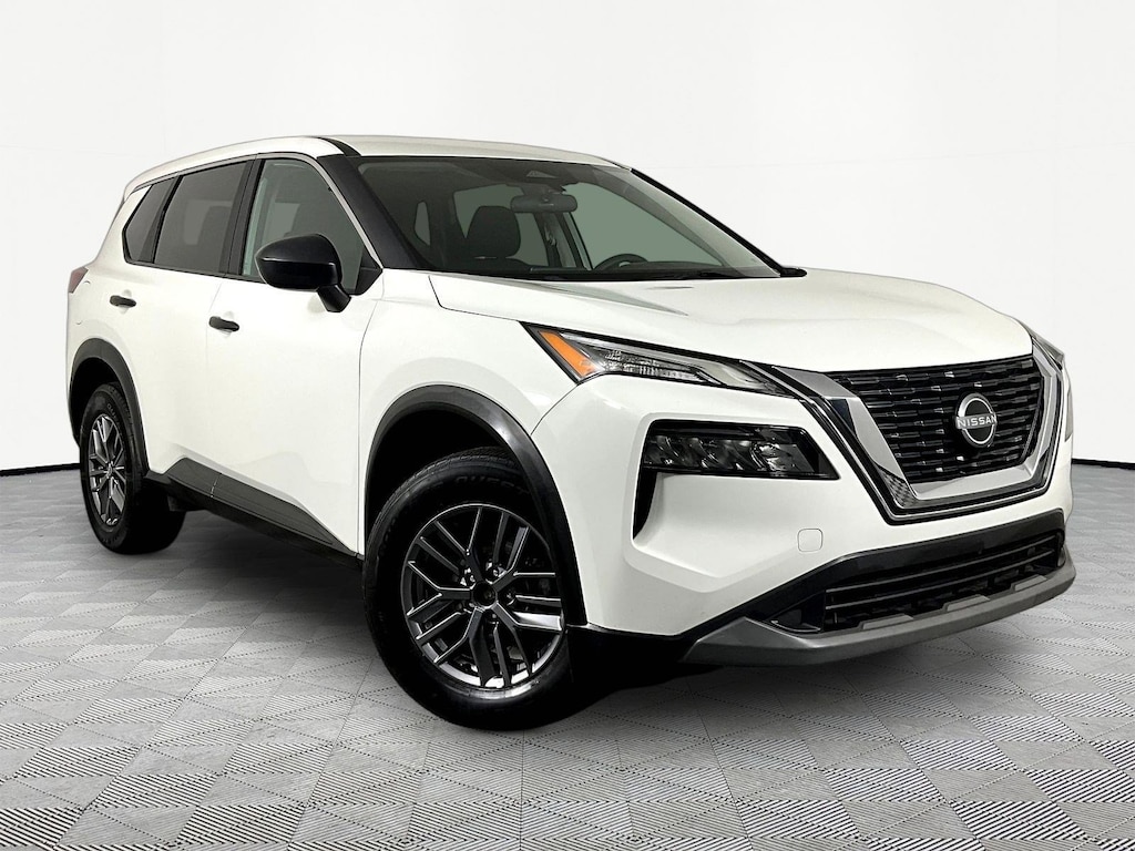 Used 2023 Nissan Rogue S SUV