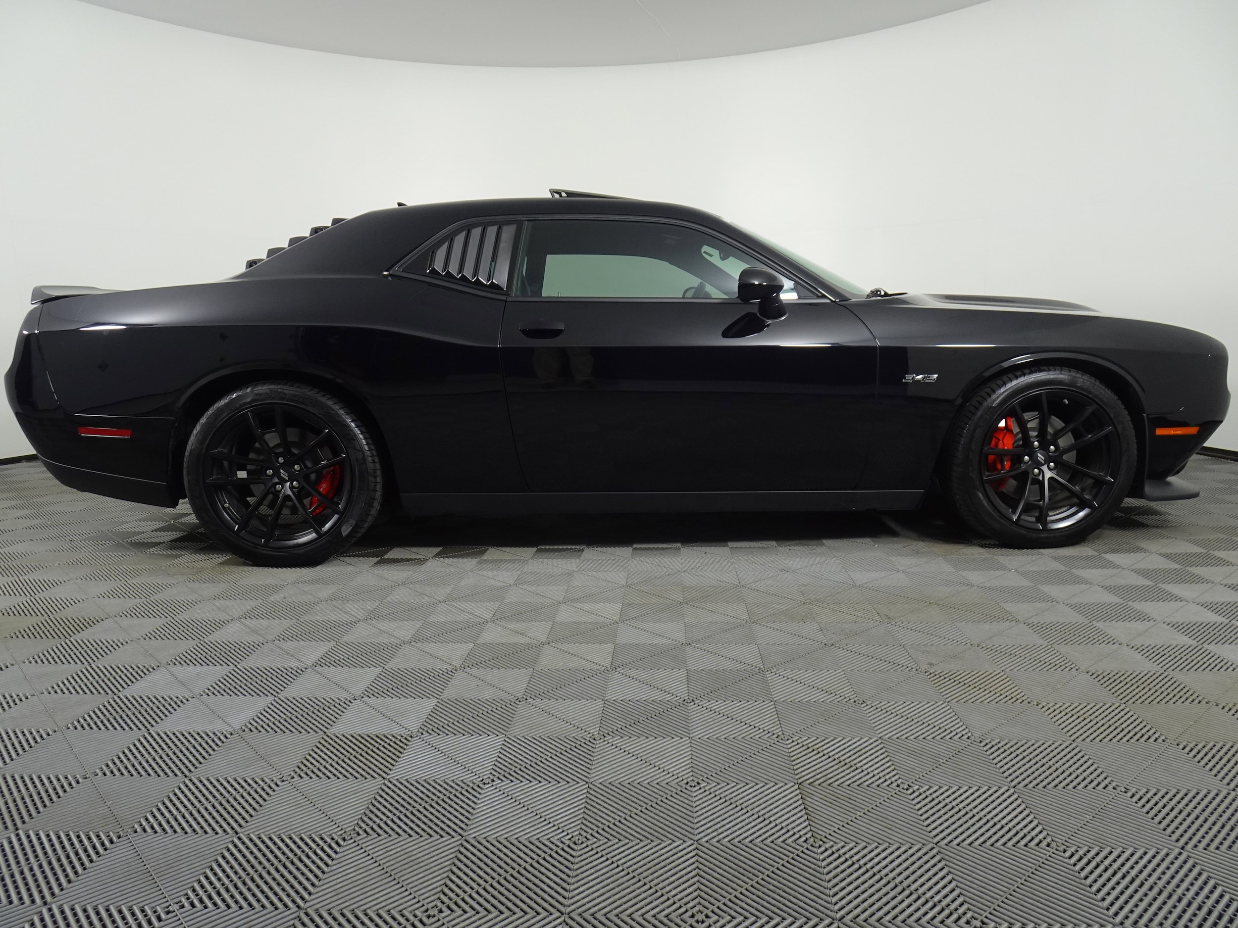 Used 2023 Dodge Challenger R/T with VIN 2C3CDZBT2PH644994 for sale in Cincinnati, OH