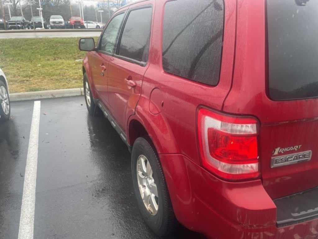 Used 2011 Ford Escape Limited SUV