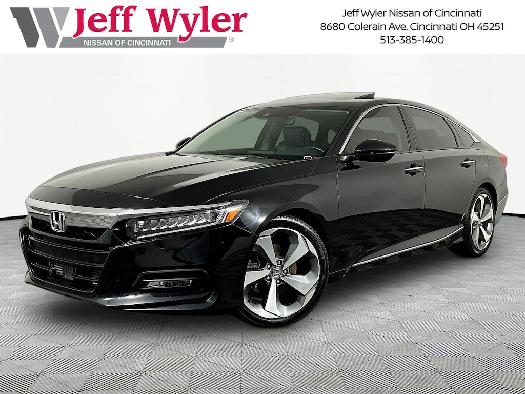 Used 2019 Honda Accord Touring 2.0T Sedan