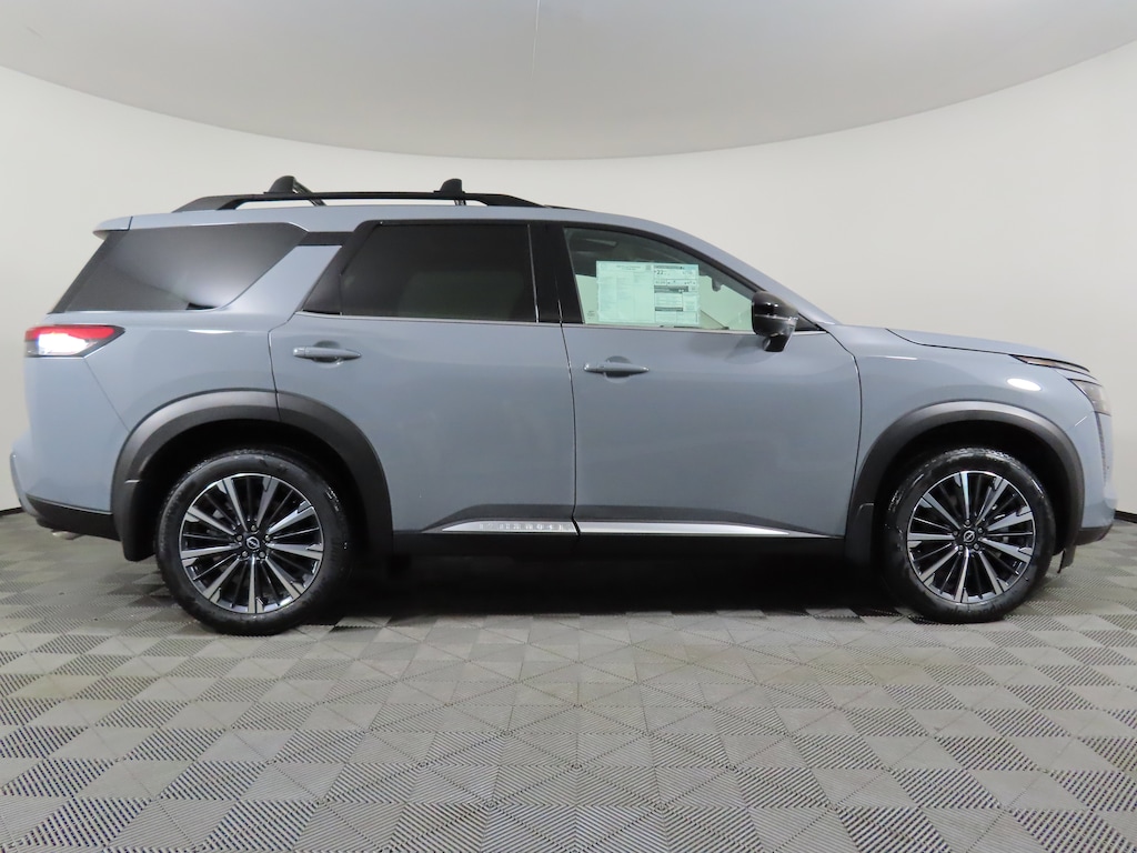 New 2026 Nissan Pathfinder Platinum SUV