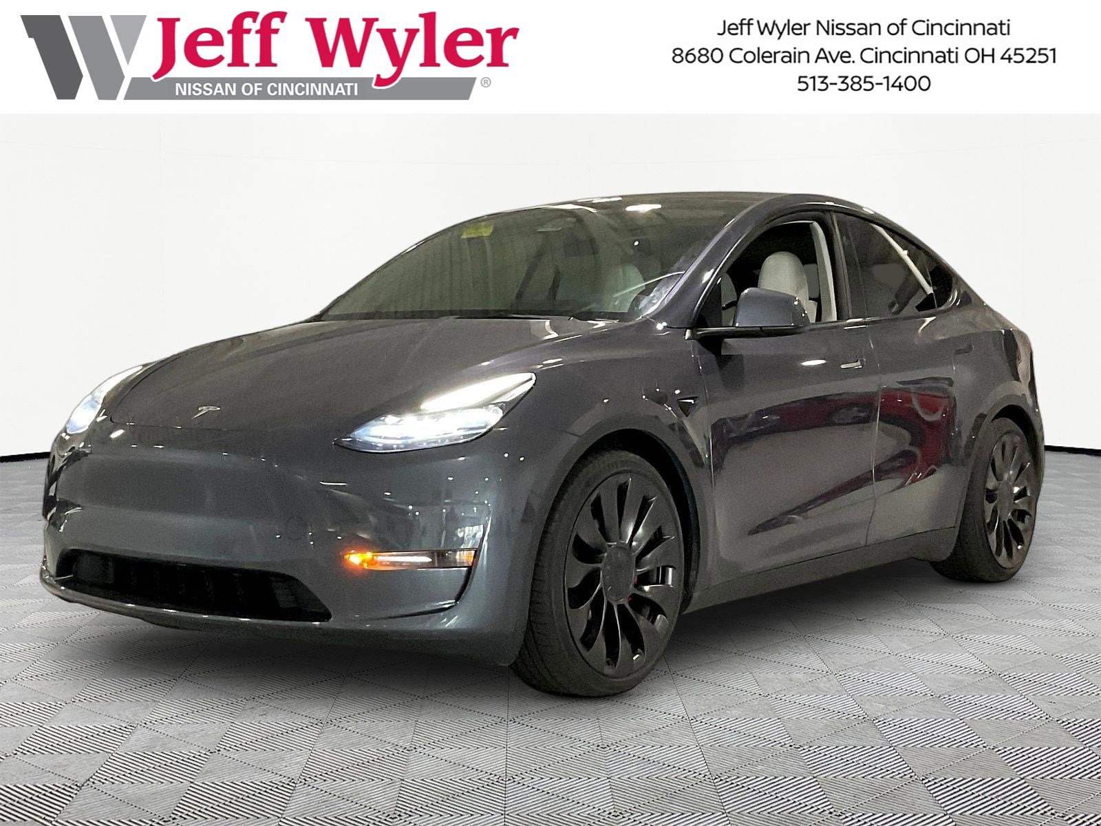 2023 Tesla Model Y Performance Dual Motor All-Wheel Drive's photo
