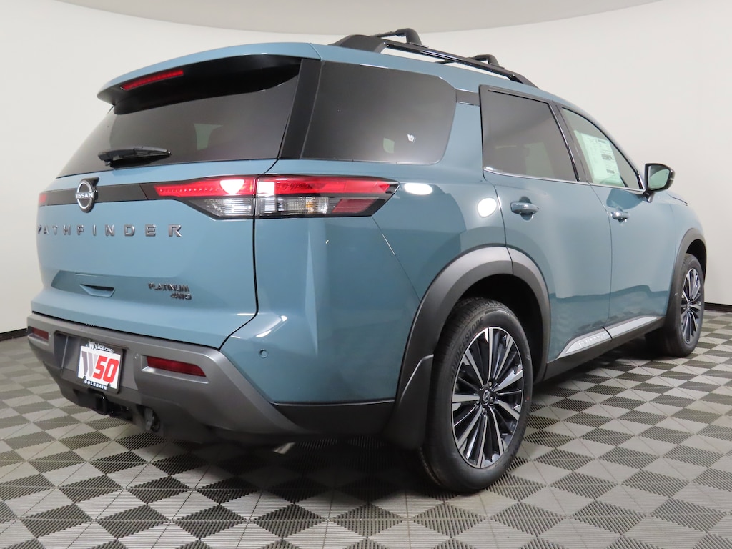 New 2026 Nissan Pathfinder Platinum SUV