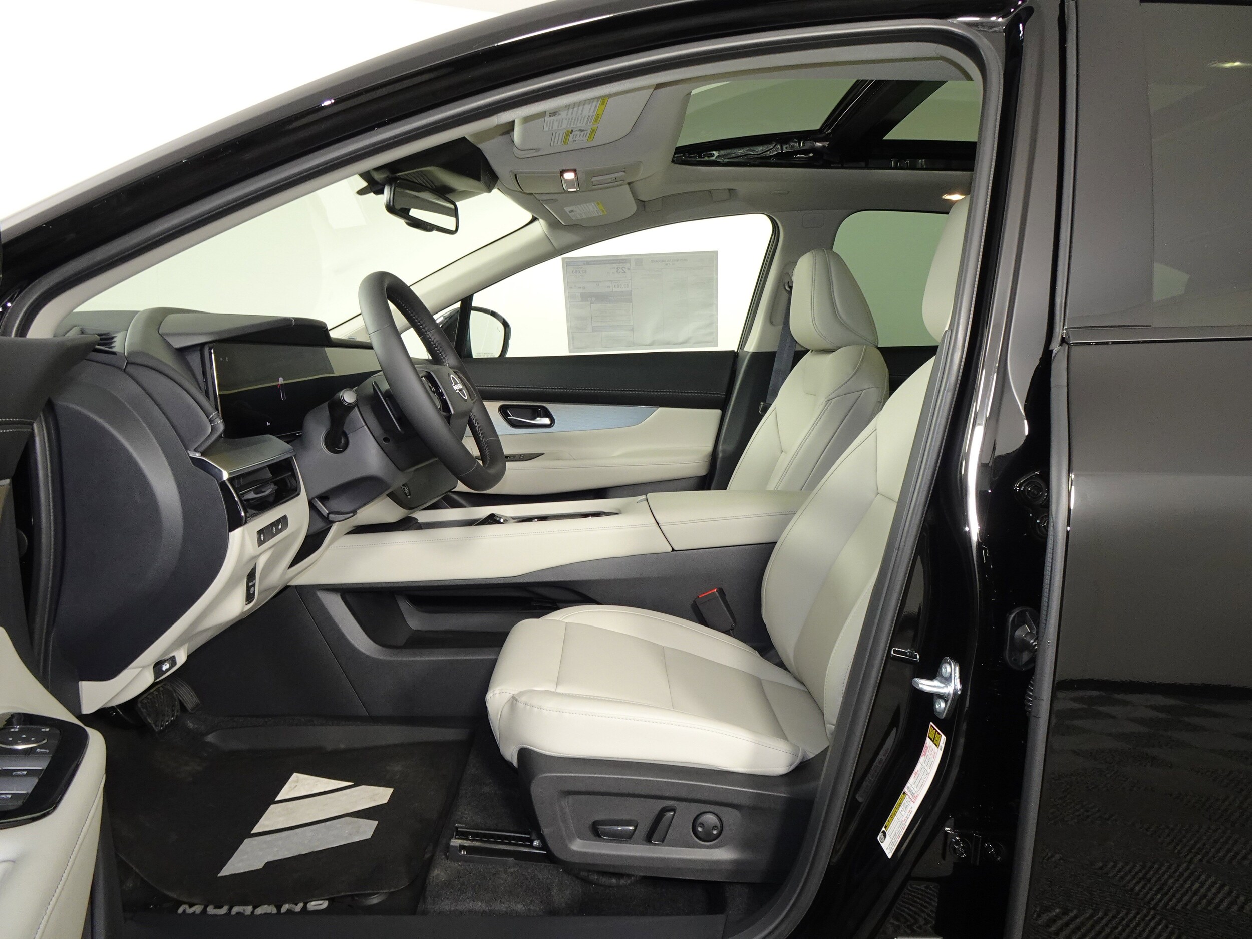 2025 Nissan Murano SL photo 4