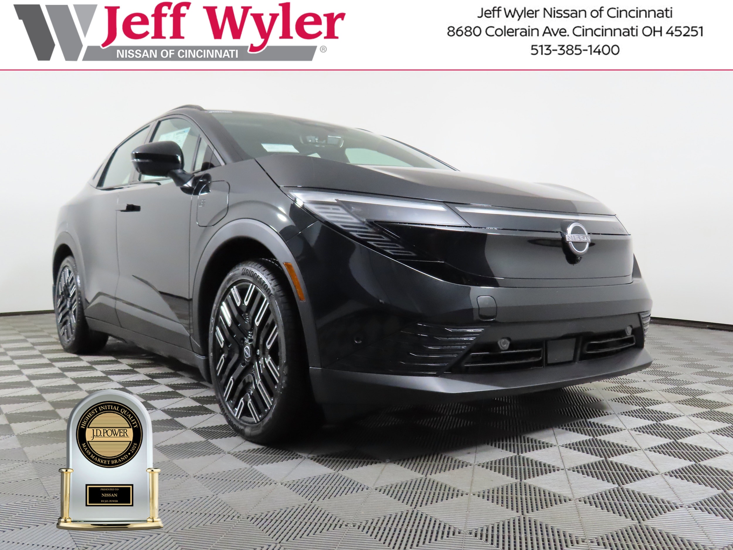 2026 Nissan LEAF Platinum+'s photo