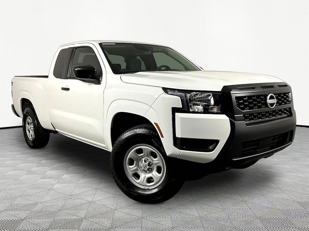 Used 2025 Nissan Frontier S Truck