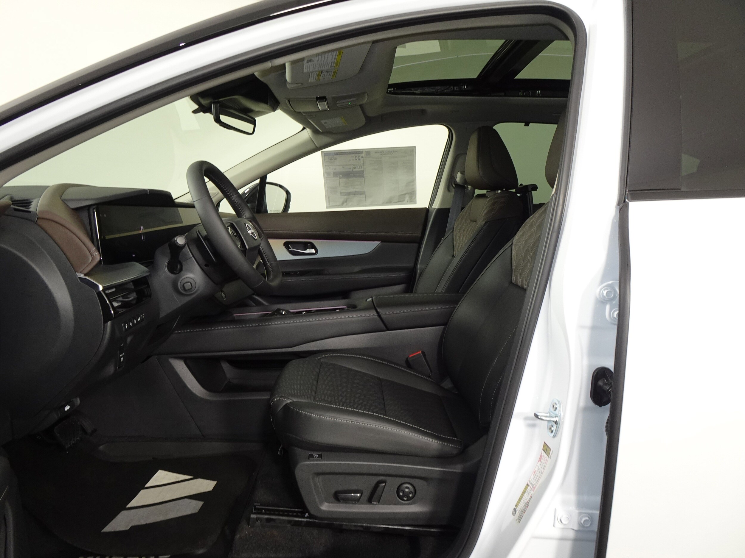 2025 Nissan Murano Platinum photo 4