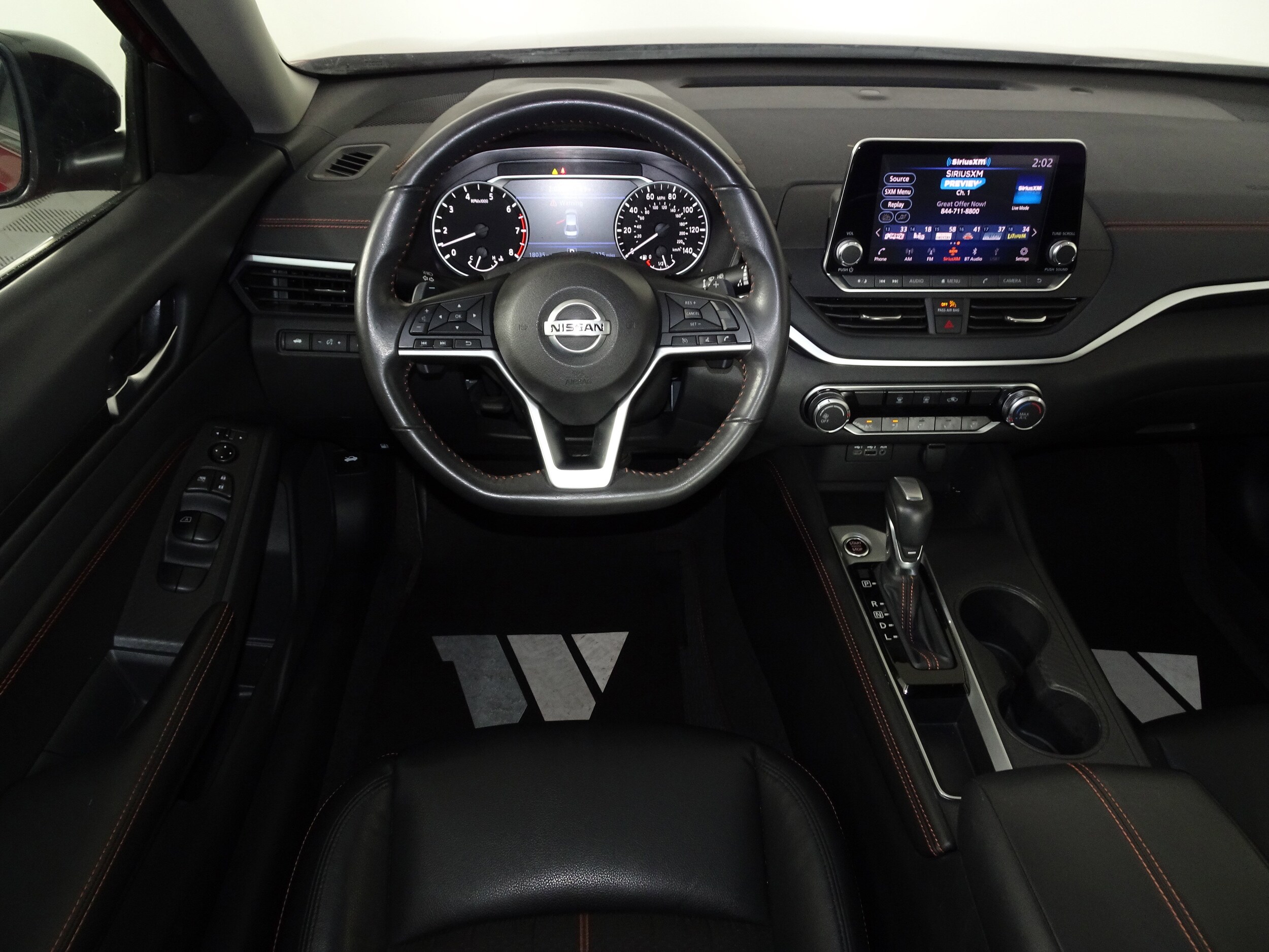 2022 Nissan Altima 2.5 SR photo 3