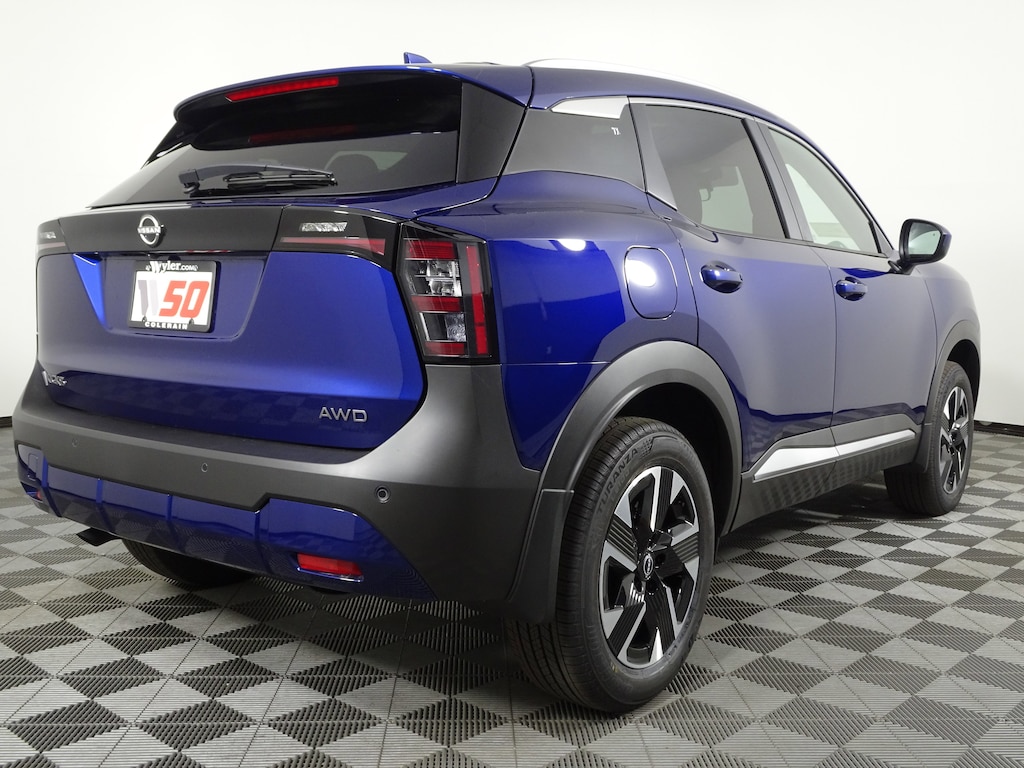 New 2025 Nissan Kicks SV SUV