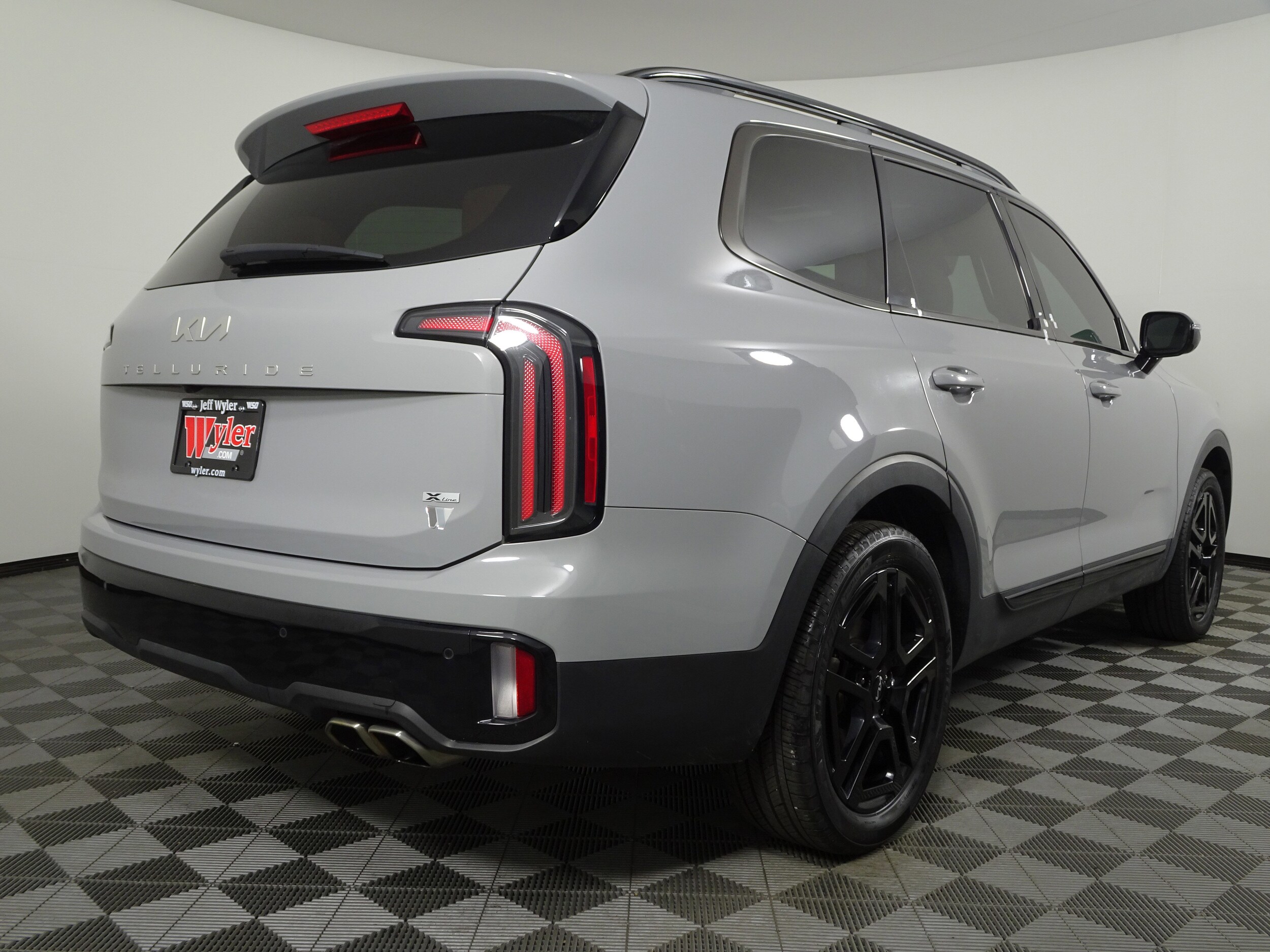 2024 Kia Telluride SX X-Line photo 3