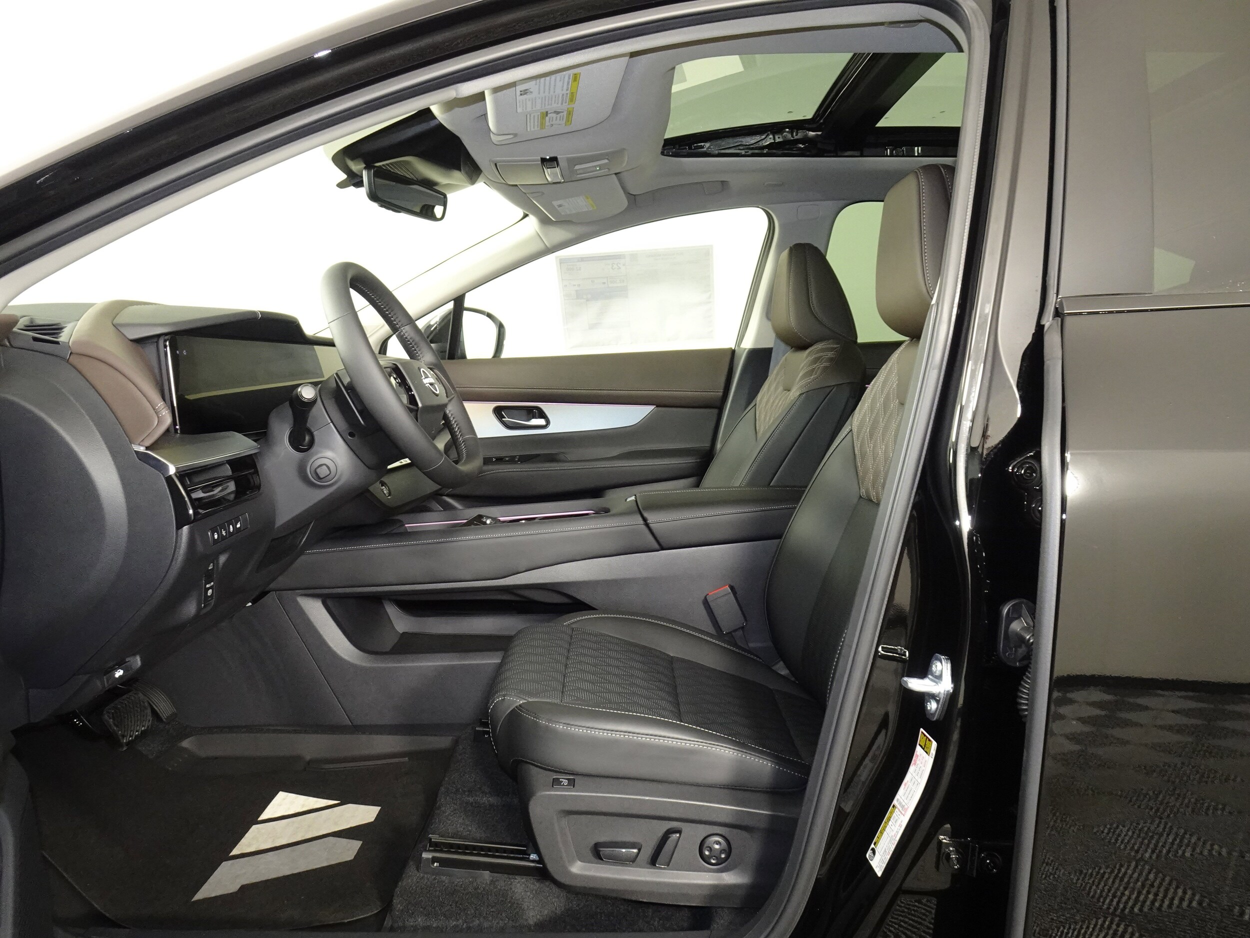 2025 Nissan Murano Platinum photo 4