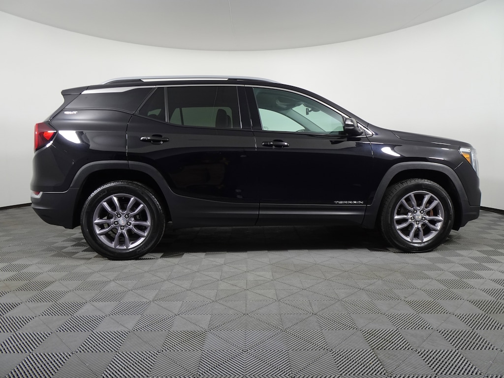 Used 2023 GMC Terrain SLT SUV