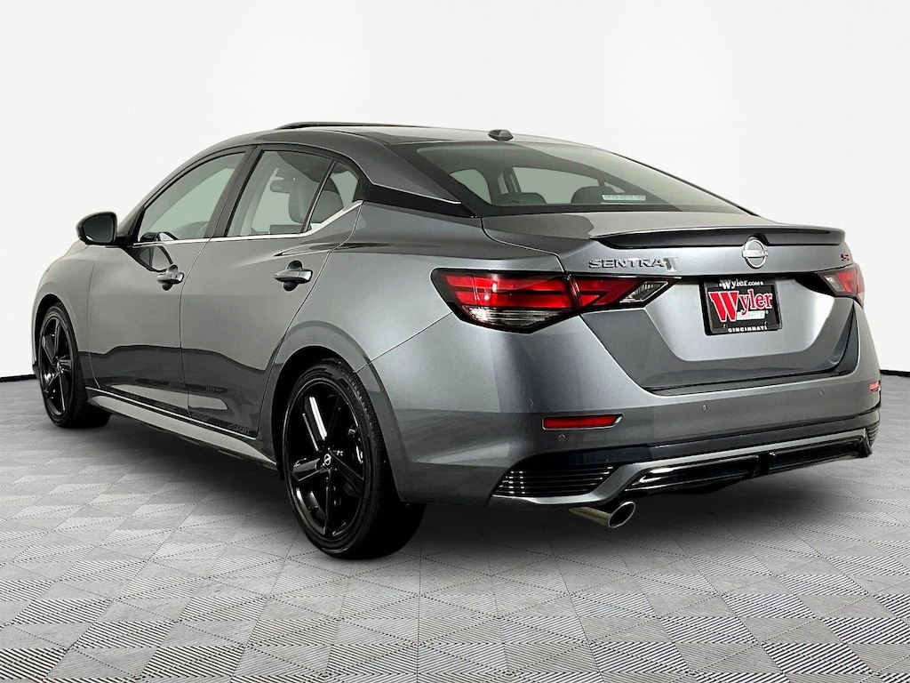 Used 2024 Nissan Sentra SR Sedan