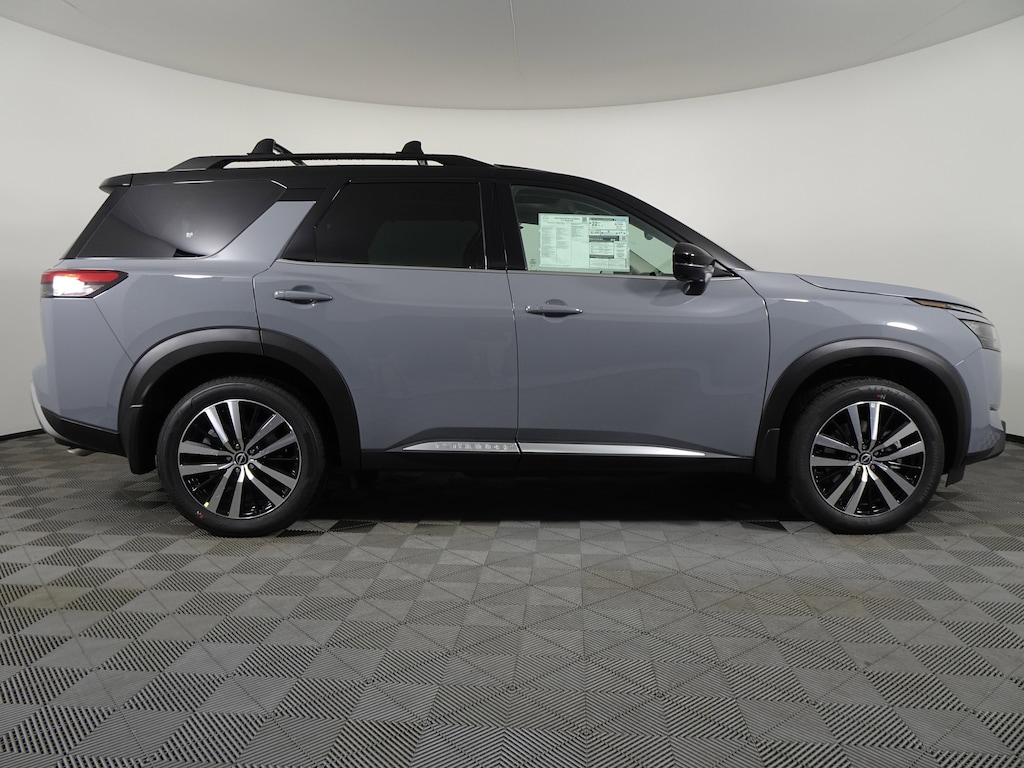 New 2025 Nissan Pathfinder Platinum SUV