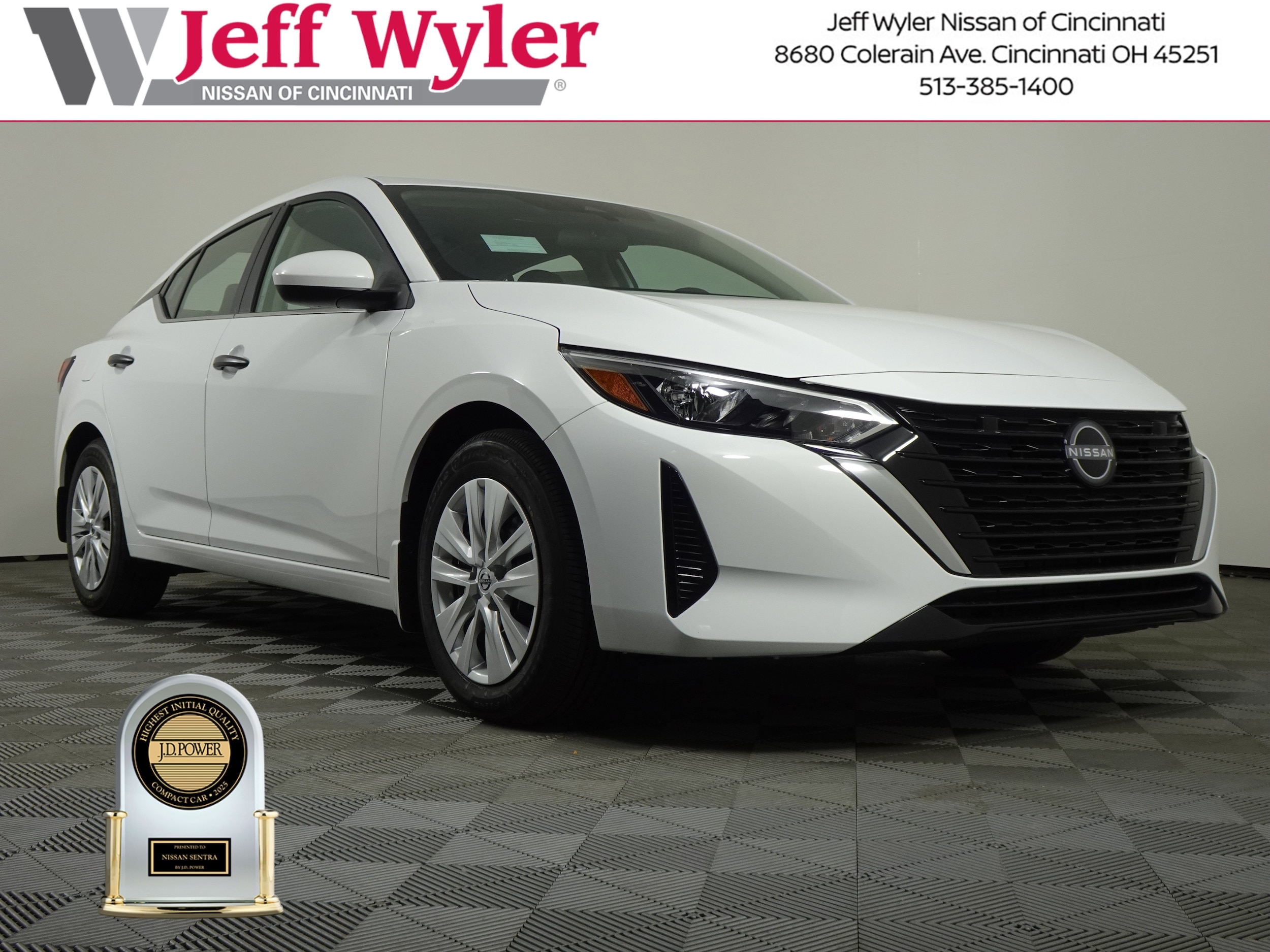 2025 Nissan Sentra S's photo