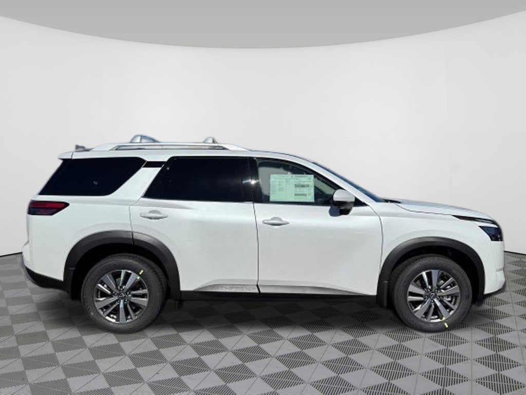 New 2025 Nissan Pathfinder SL SUV
