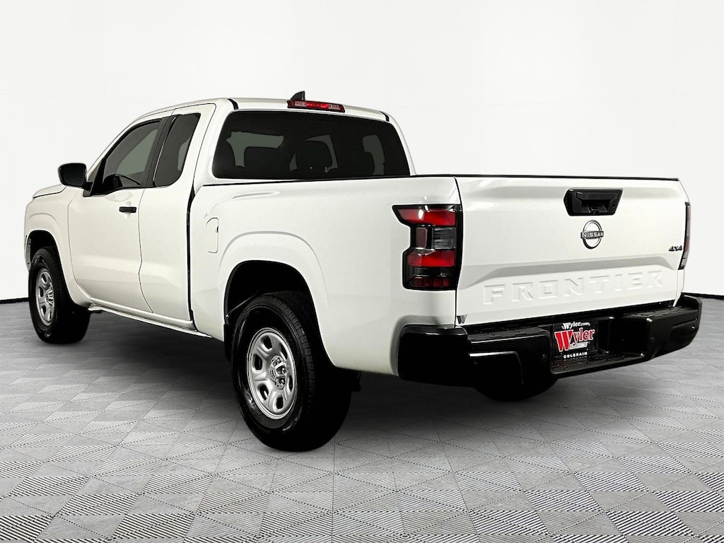 Used 2025 Nissan Frontier S Truck