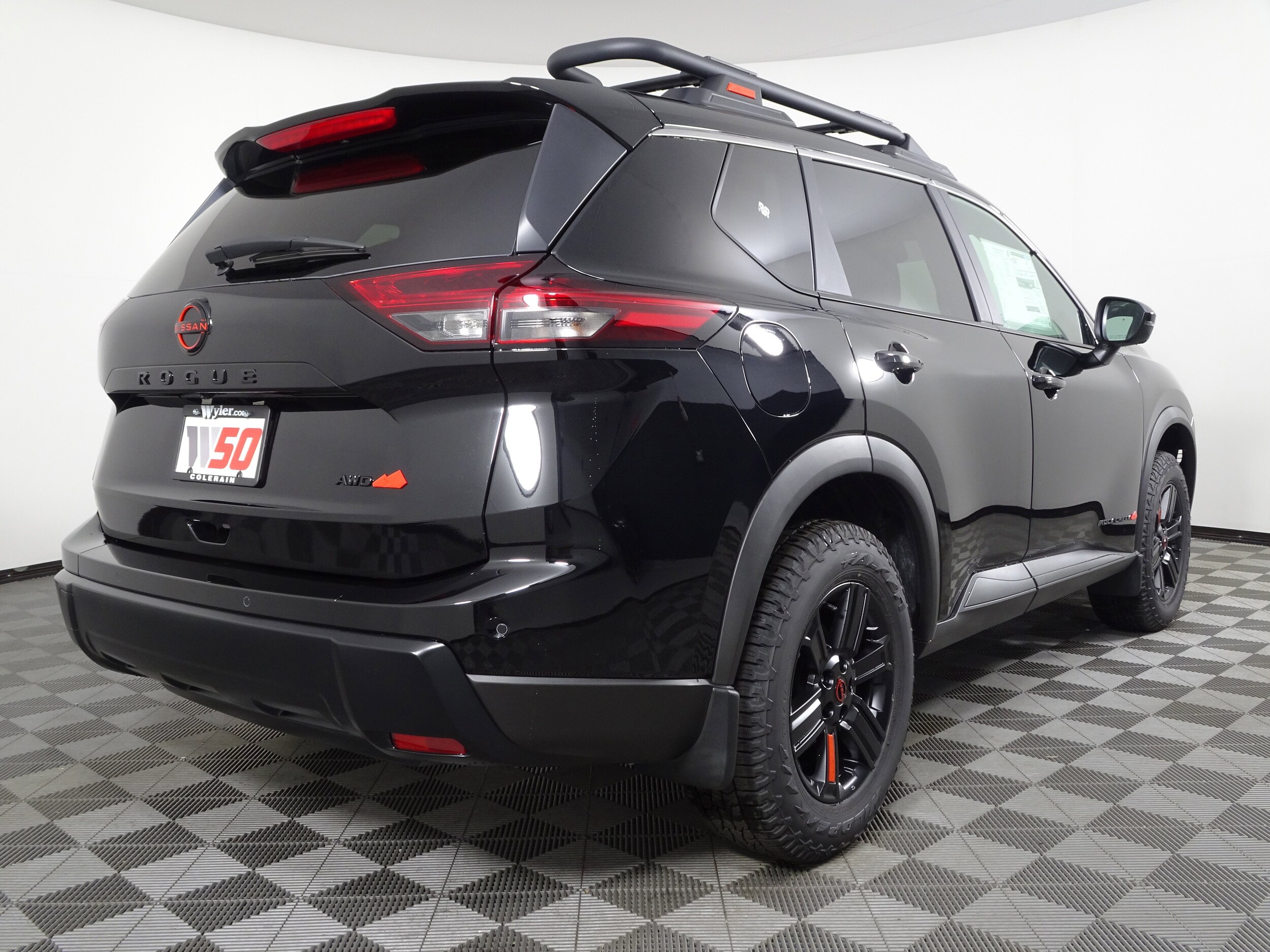 2026 Nissan Rogue SV photo 3