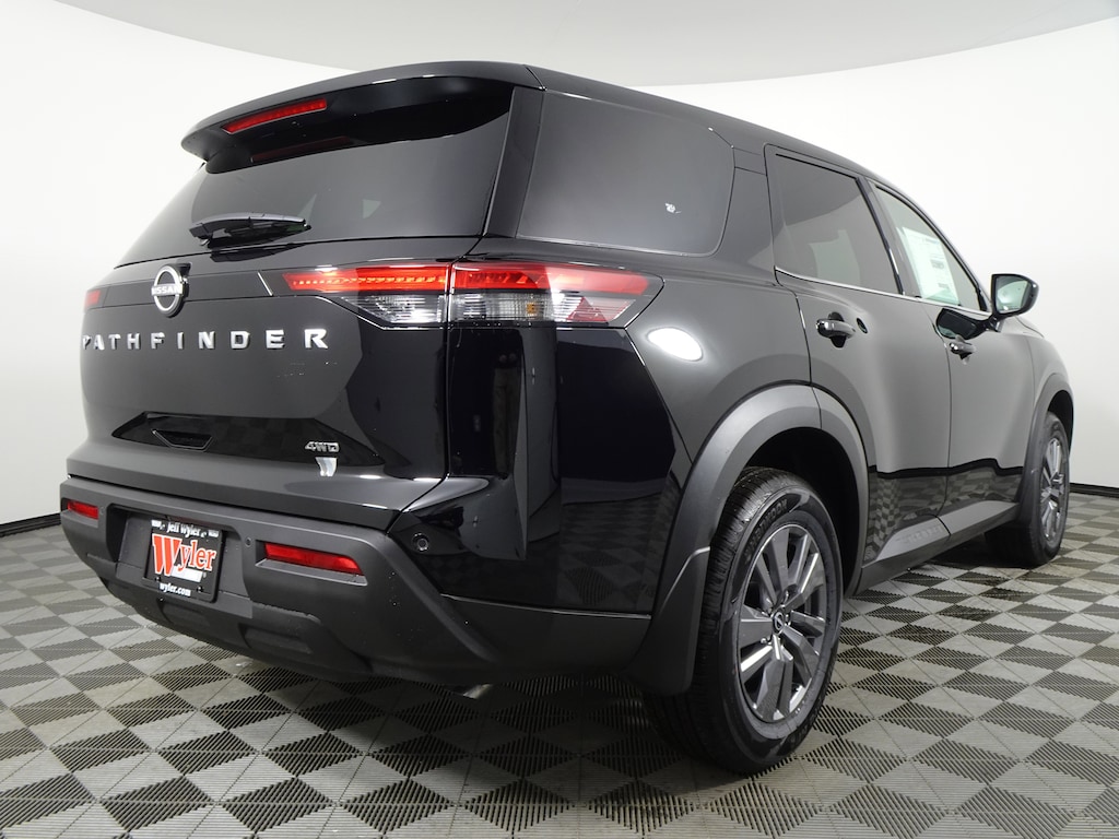 New 2025 Nissan Pathfinder S SUV