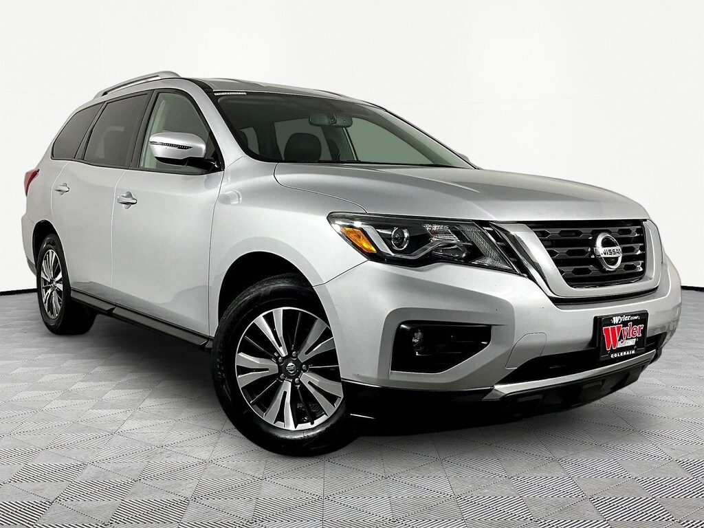 Used 2018 Nissan Pathfinder SV SUV