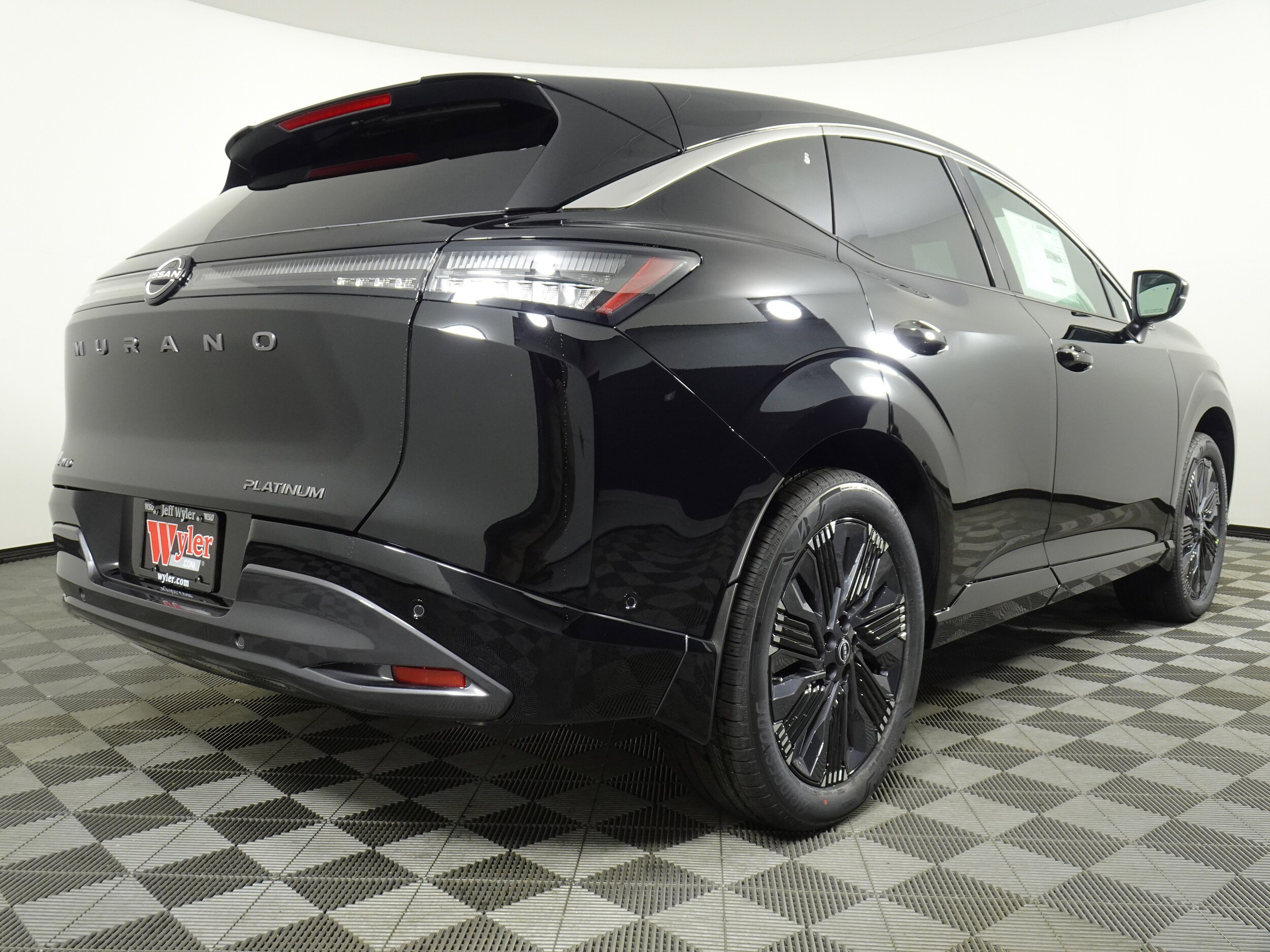 2025 Nissan Murano Platinum photo 3