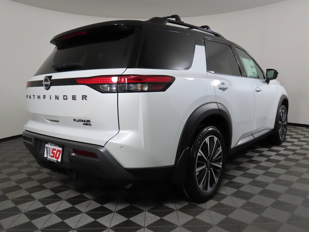 New 2026 Nissan Pathfinder Platinum SUV
