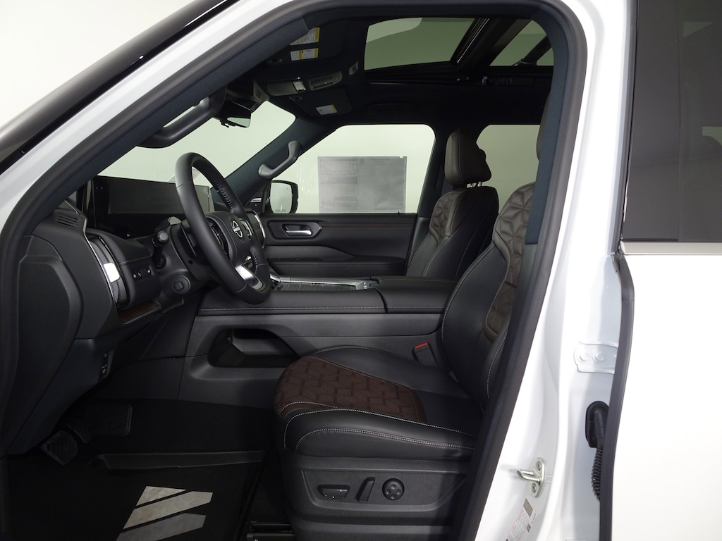 New 2026 Nissan Armada Platinum SUV